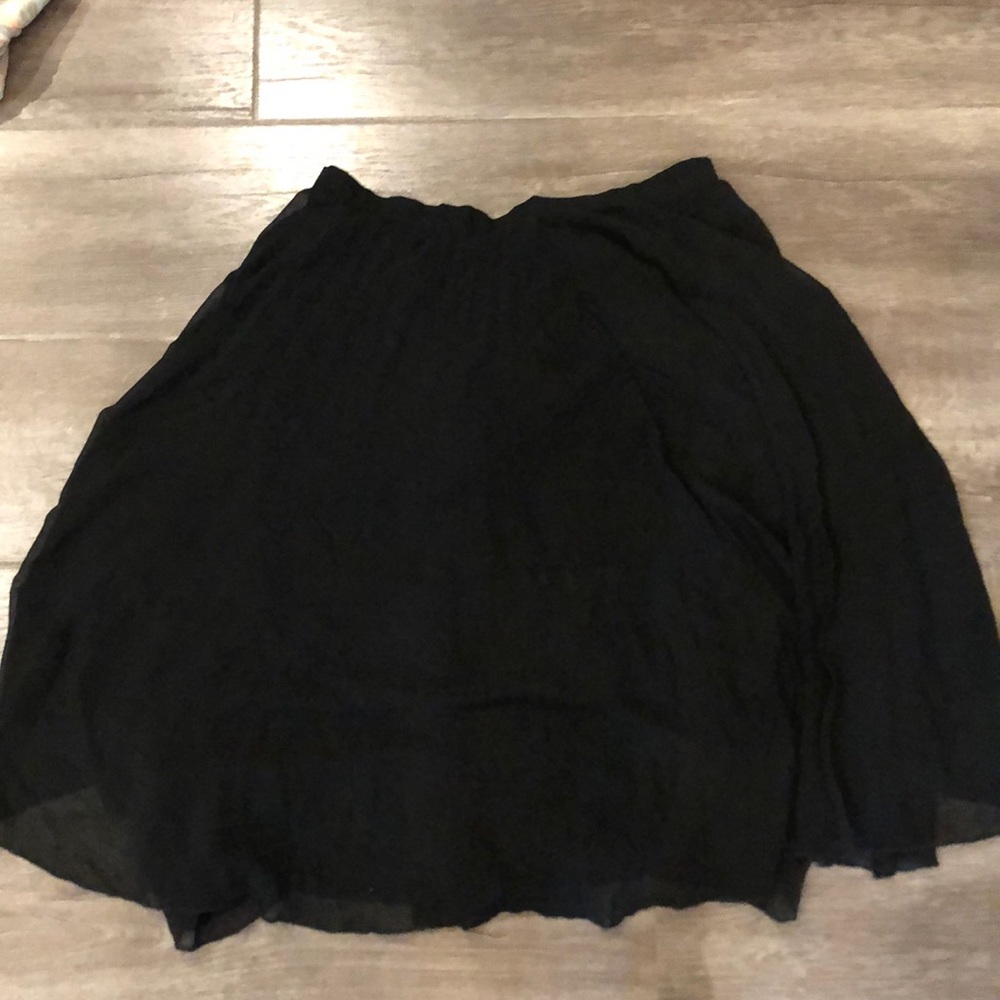 Lovey girl black skirt